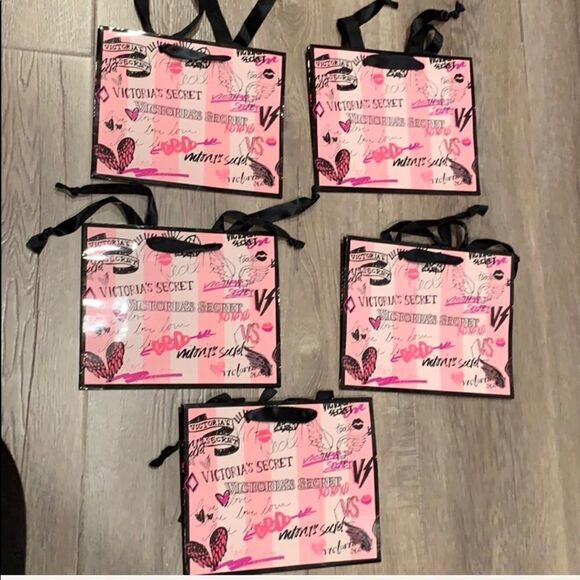 🎉final deal 🎉Victoria  secret small bags🎀5 - Picture 1 of 4